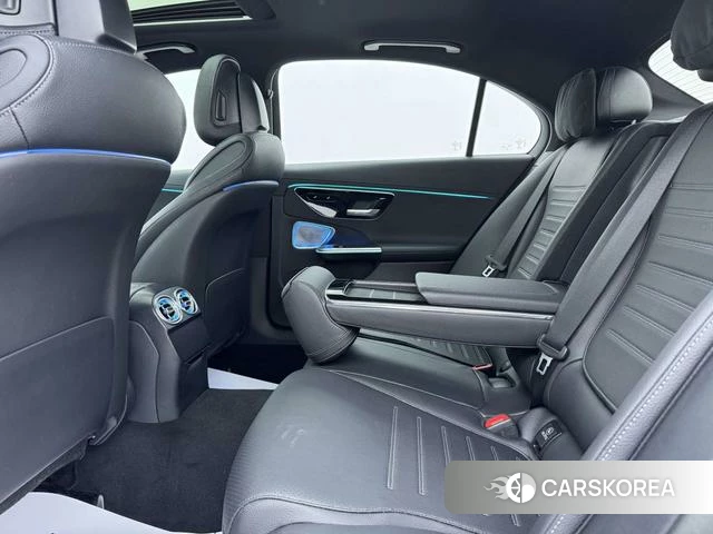 Mercedes-Benz Class C id 4275952 из Китая 14