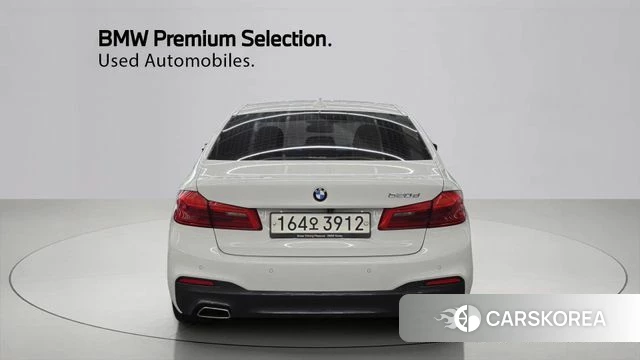 BMW 5 Series (G30) id 4446344 из Кореи 14