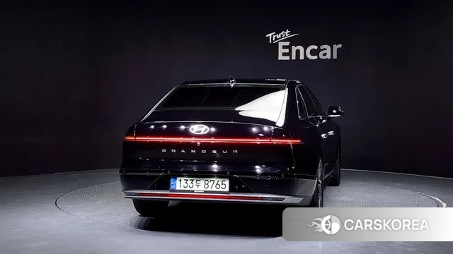 Hyundai Grandeur (GN7) id 3031886 из Кореи 14