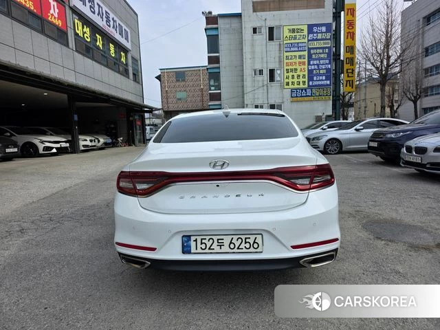 Hyundai Grandeur IG id 3886145 из Кореи 13