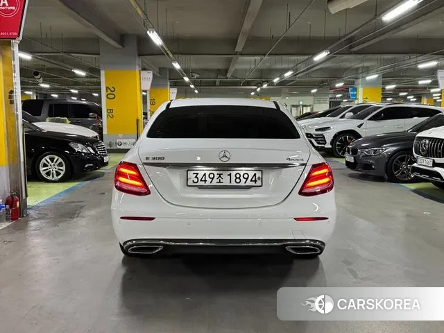 Mercedes-Benz E-Class W213 id 3469194 из Кореи 14