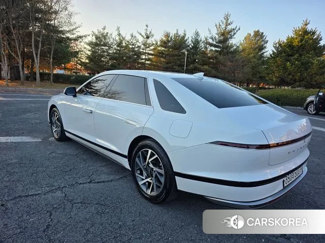 Hyundai Grandeur (GN7) id 3394145 из Кореи 14