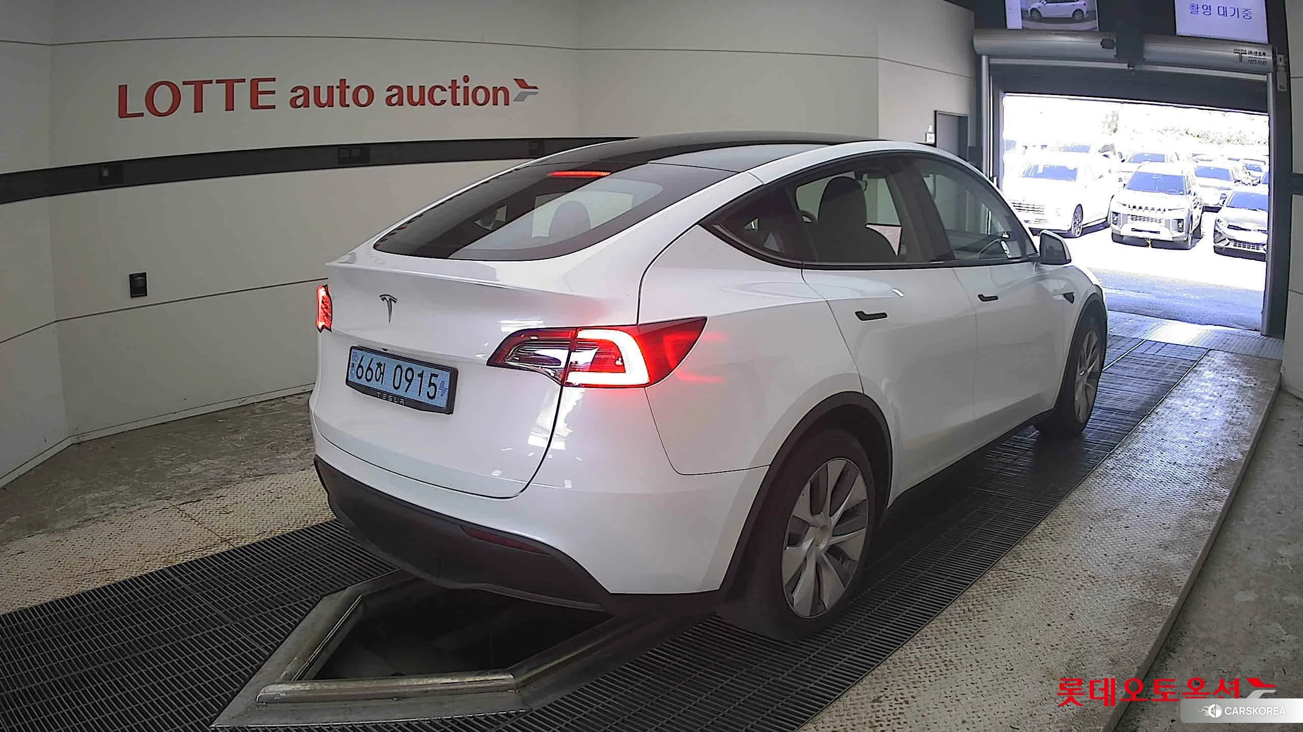 Tesla Model Y RWD id 4909362 из Кореи 31