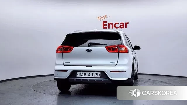 Kia Niro id 3703635 из Кореи 14