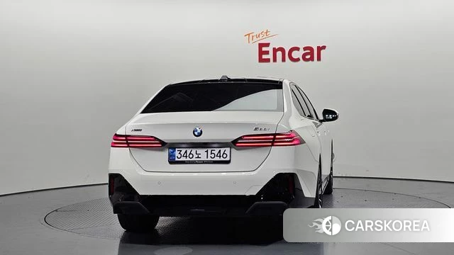 BMW 5 Series (G60) id 4442850 из Кореи 28