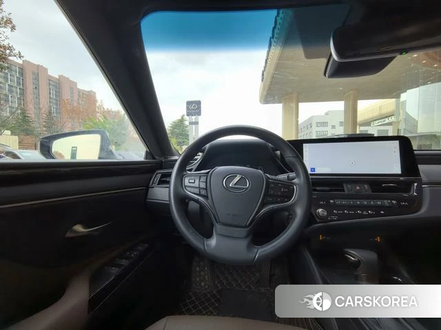 Lexus ES id 4279027 из Китая 11