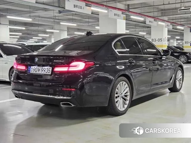 BMW 5 Series (G30) id 3257000 из Кореи 14