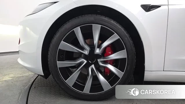 Tesla Model 3 id 3706635 из Кореи 14