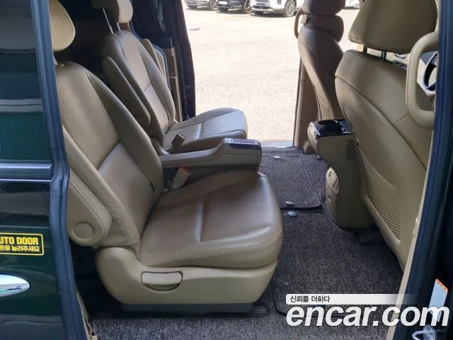 Kia The New Carnival id 2690492 из Кореи 14