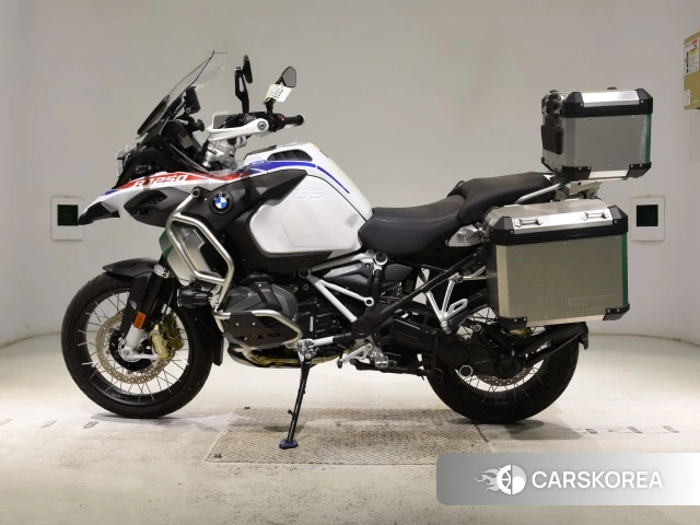 BMW R1250GS ADVENTURE 2023 из Японии, фото 2