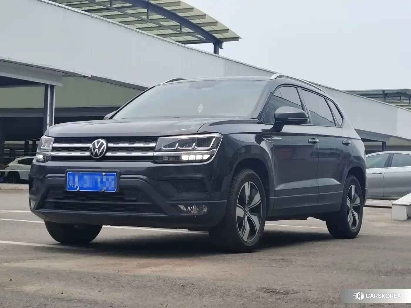 Volkswagen Tharu 2022 Silver/gray из Китая, фото 5