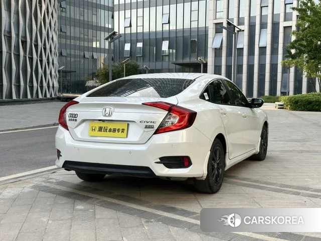Honda Civic 2021 Белый из Китая, фото 4