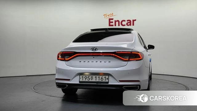 Hyundai Grandeur IG id 3801503 из Кореи 14