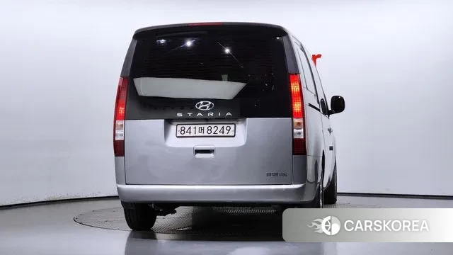 Hyundai Staria id 3224330 из Кореи 14