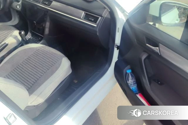 Volkswagen Bora id 4207938 из Китая 11