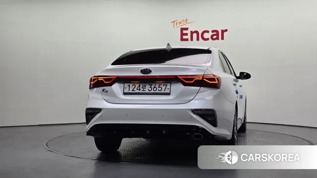 Kia Come New K3 id 3117516 из Кореи 14