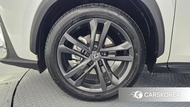 Lexus NX350h Second generation id 3605625 из Кореи 14