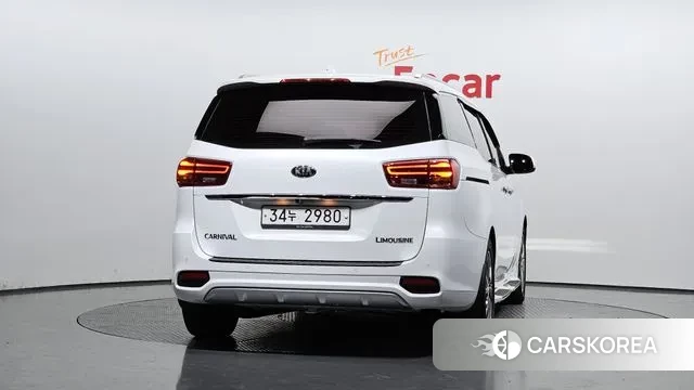 Kia The New Carnival id 3636606 из Кореи 14