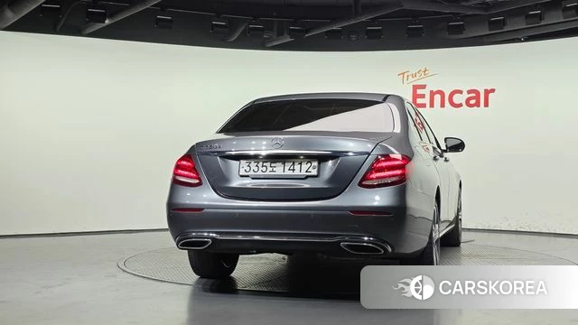 Mercedes-Benz E-Class W213 id 4785456 из Кореи 14