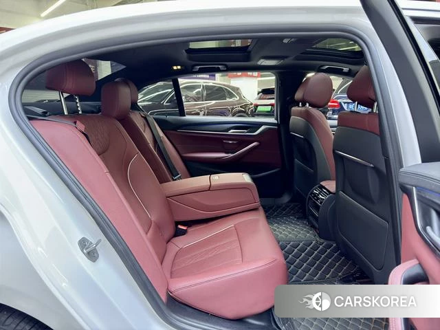 BMW 5 series id 4298374 из Китая 8