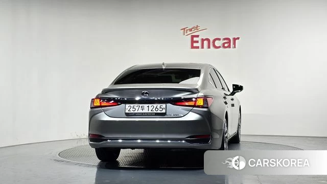 Lexus ES300h 7th generation id 4898508 из Кореи 28