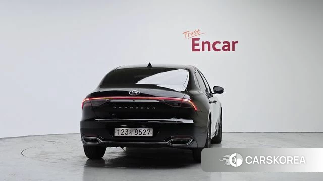 Hyundai The New Grandeur IG id 4759180 из Кореи 14