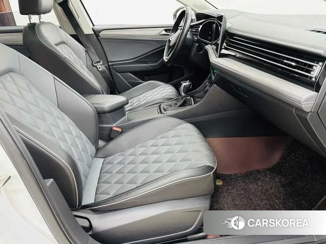 Volkswagen Sagitar id 4307270 из Китая 9