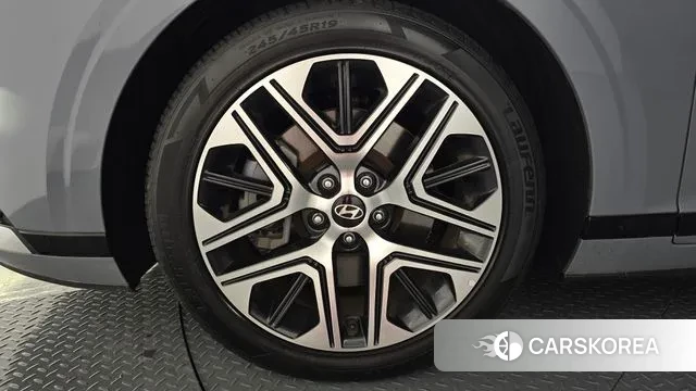 Hyundai Grandeur (GN7) id 3507674 из Кореи 14