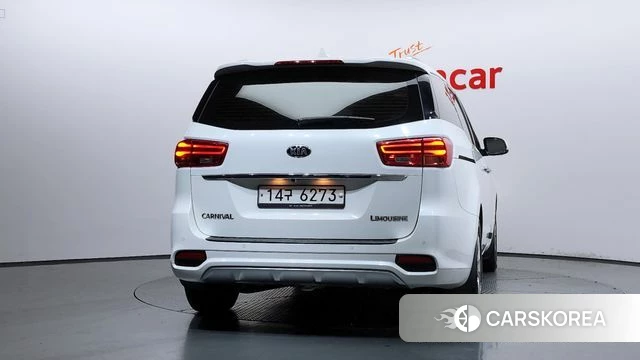 Kia The New Carnival id 4531013 из Кореи 27