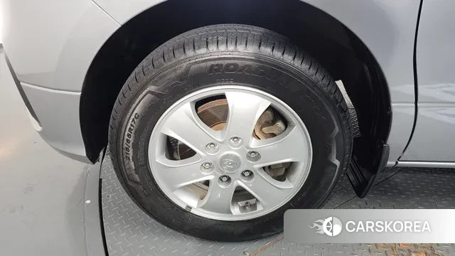 Hyundai The New Grand Starex id 3054698 из Кореи 14