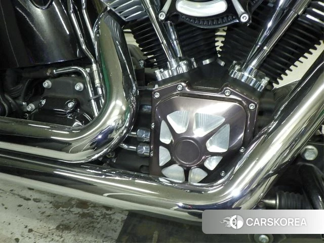 Engine photo