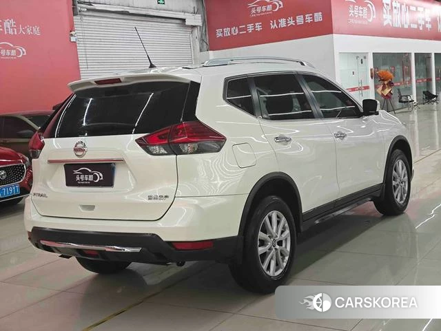 Nissan Qijun 2021 Белый из Китая, фото 4