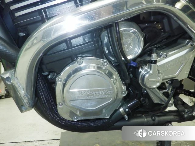 Engine photo
