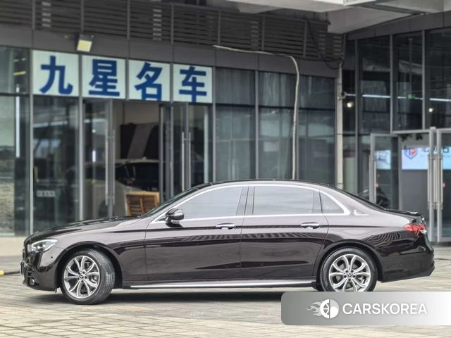 Mercedes-Benz E-class id 4256829 из Китая 17