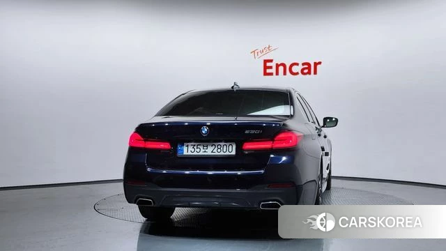BMW 5 Series (G30) id 4506529 из Кореи 28