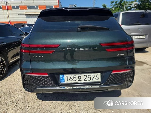 Genesis GV70 2021 Темно-зеленый из Кореи, фото 4