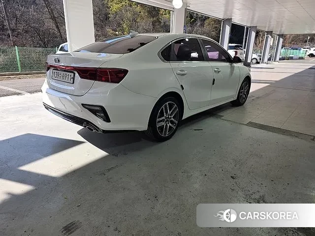 Kia Come New K3 id 3573987 из Кореи 12