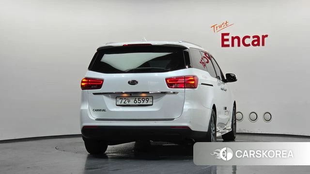 Kia The New Carnival id 4620361 из Кореи 28