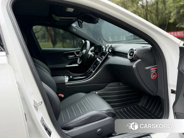 Mercedes-Benz Class C id 4234850 из Китая 8