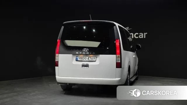 Hyundai Staria id 3421695 из Кореи 14