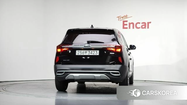 Kia Seltos id 4471202 из Кореи 24