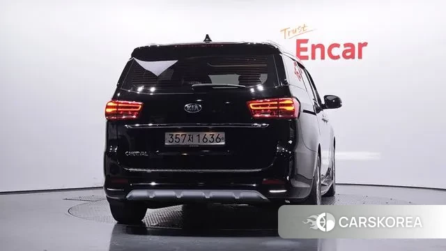 Kia The New Carnival id 3357113 из Кореи 14