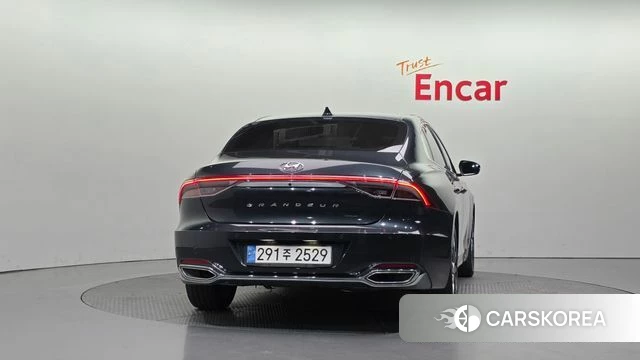 Hyundai The New Grandeur IG id 4410429 из Кореи 14