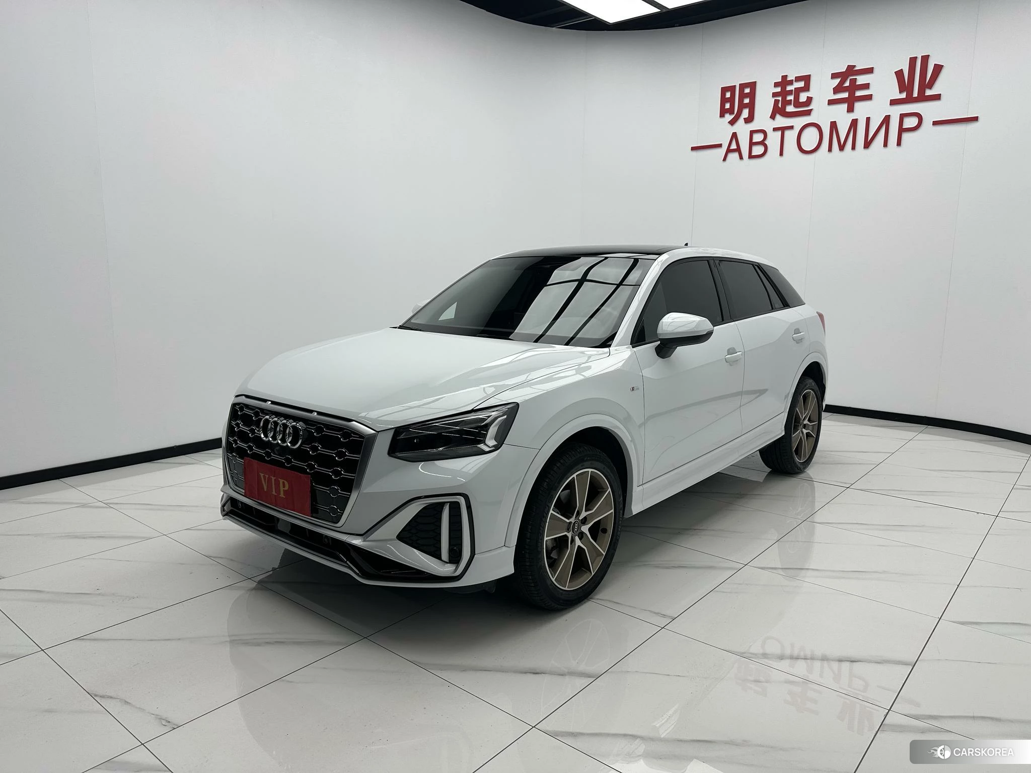 Audi Q2L id 4493141 из Китая 13