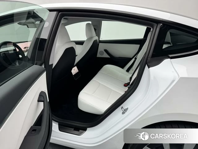 Tesla Model 3 id 3920670 из Китая 14