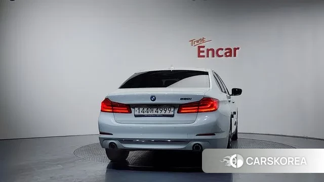 BMW 5 Series (G30) id 3489793 из Кореи 14