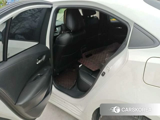 Toyota Corolla id 4218192 из Китая 7