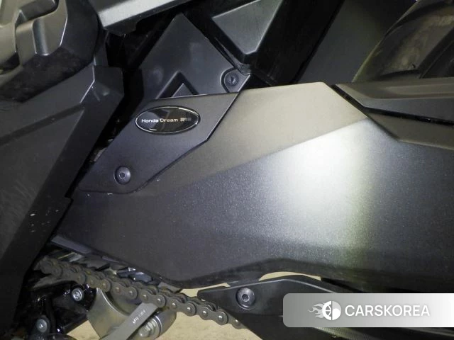 Проданный Honda X-ADV 750 id 4184606 из Японии, фото 28