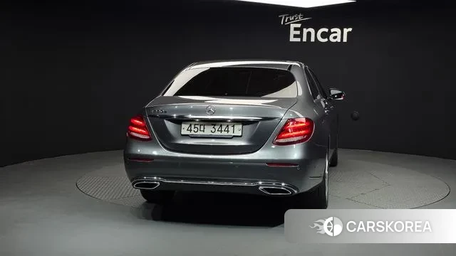 Mercedes-Benz E-Class W213 id 3698865 из Кореи 14
