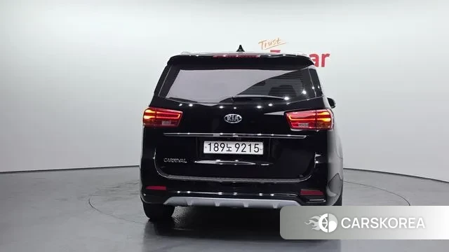 Kia The New Carnival id 3672639 из Кореи 14